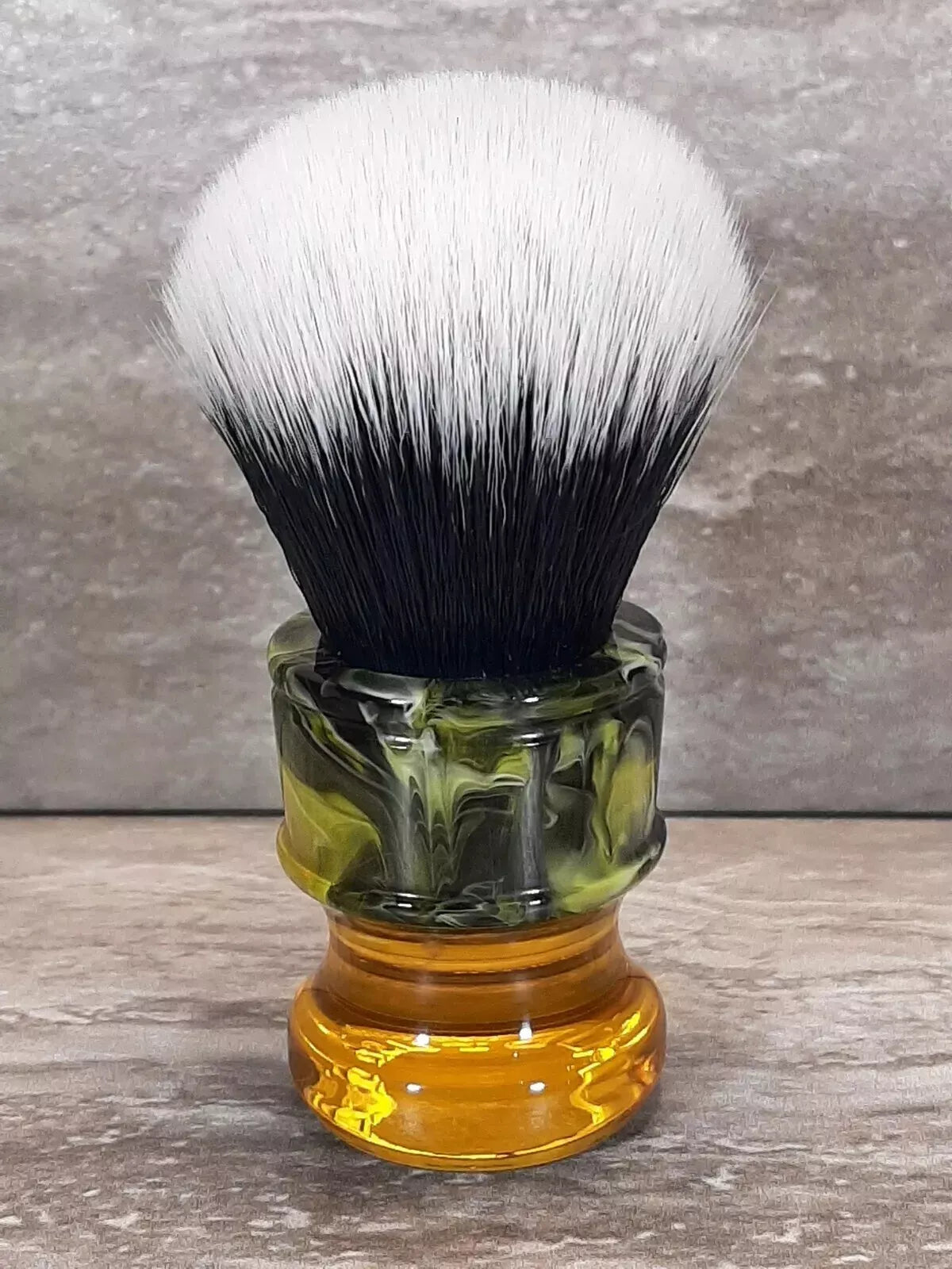 Yaqi 24mm Sagrada Familia Black/White Synthetic Fibre Shave Brush R1730